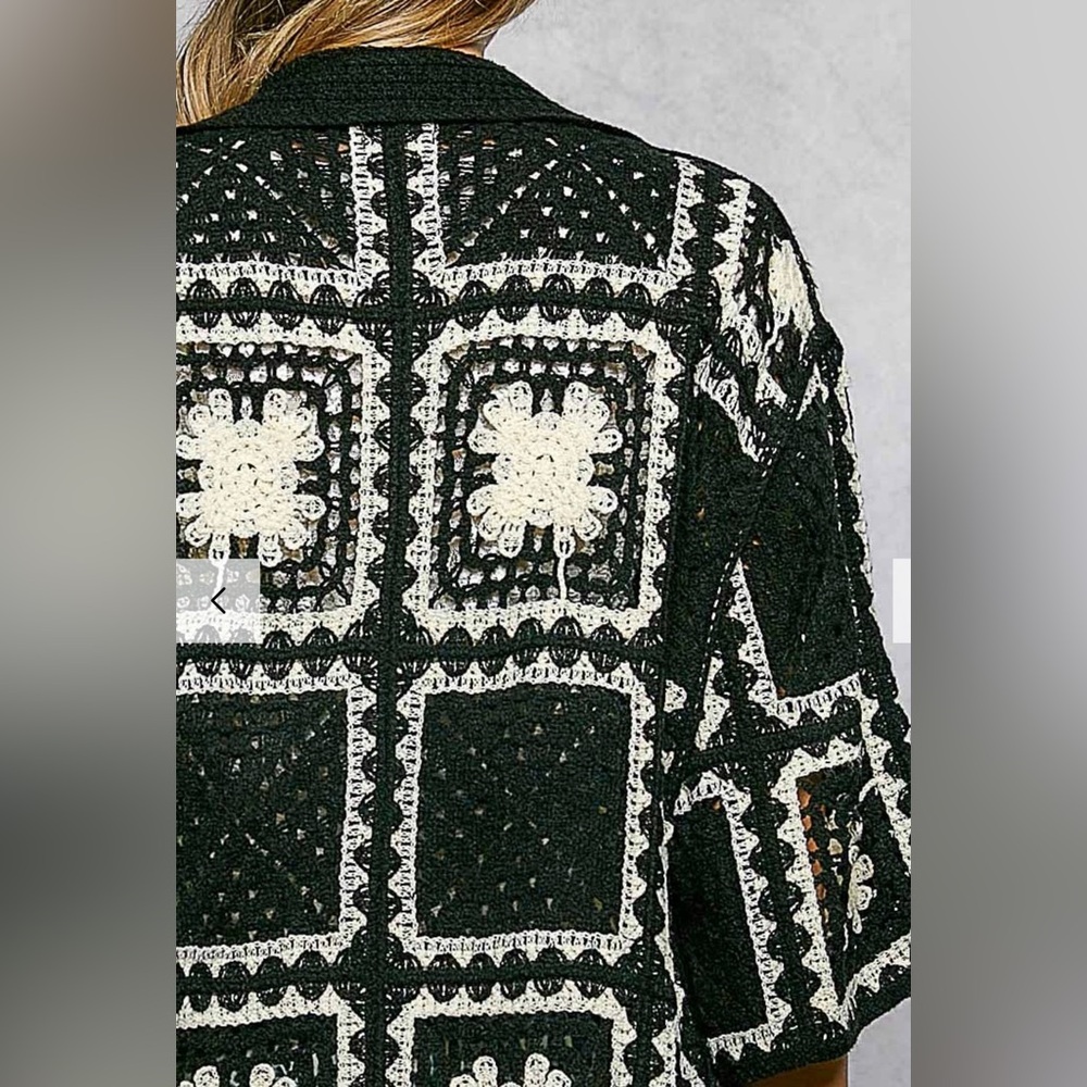 POL GRANNY SQUARE BUTTON FRONT OVERSIZED SHIRT CARDIGAN - Picture 9 of 9